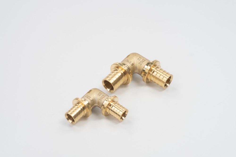 Угольник РЕХАУ 16/90 MХ 