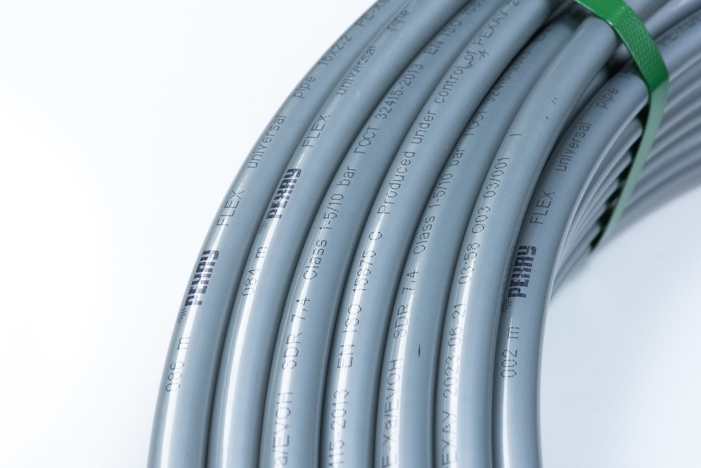 Труба РЕХАУ FLEX 16х2,2мм, бухта 100 м